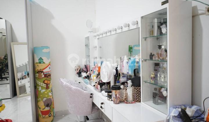 FOR SALE 2-STORY LUXURY HOUSE IN KEBON JERUK READY TO OCCUPY 2