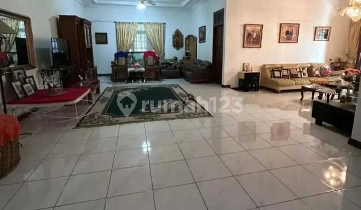 Rumah Mewah Tanah Luas 985 M² di Area Strategis Pondok Aren - Dekat Bintaro Jaya Xchange Mall 2