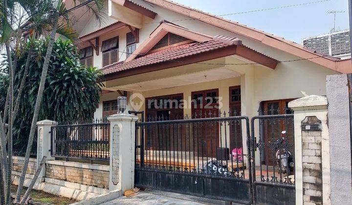 DISEWAKAN RUMAH 2 LANTAI Di JATIWARINGIN FURNISHED 1