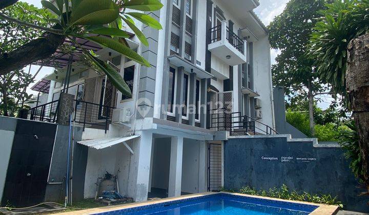 Disewakan Rumah 3 Lantai Rapih Terawat di Bangka Jakarta Selatan 1