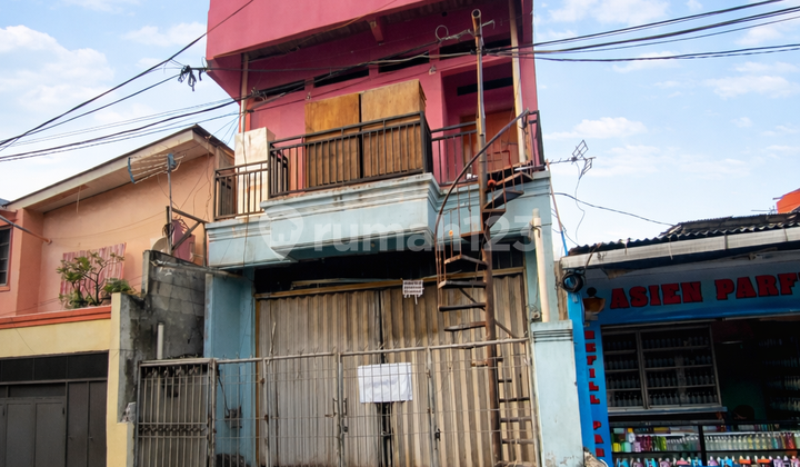 Dijual Rumah Ruko Pulo Gadung 3 Lantai Jakarta Timur