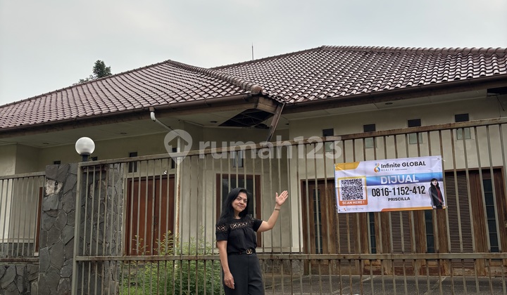 Dijual Rumah Lama Terawat di Kemang Jakarta Selatan