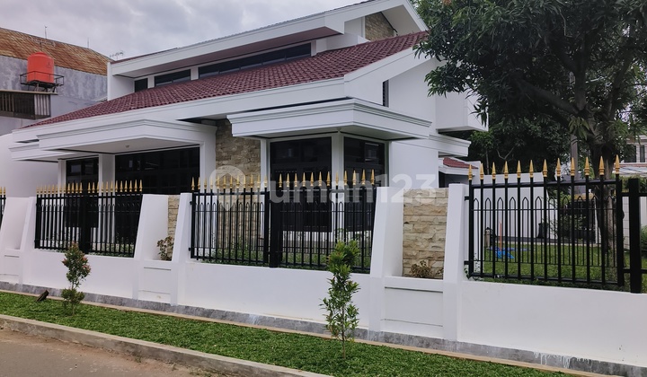 Dijual Rumah 2 Lantai Siap Huni Taman Alfa Indah, Petukangan Dijual Rumah 2 Lantai Siap Huni Taman Alfa Indah, Petukangan