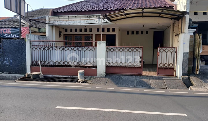 For Quick Sale: 1 Unit of 2-Story House, Tegal Parang