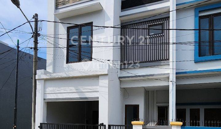 Dijual Rumah Baru Pelindo 2 Marunda, 2 Lantai, Dekat Hutan Kota 1