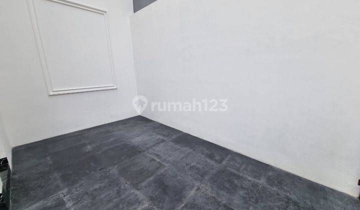 Dijual Rumah Baru di Boulevard Hijau, Harapan Indah 2