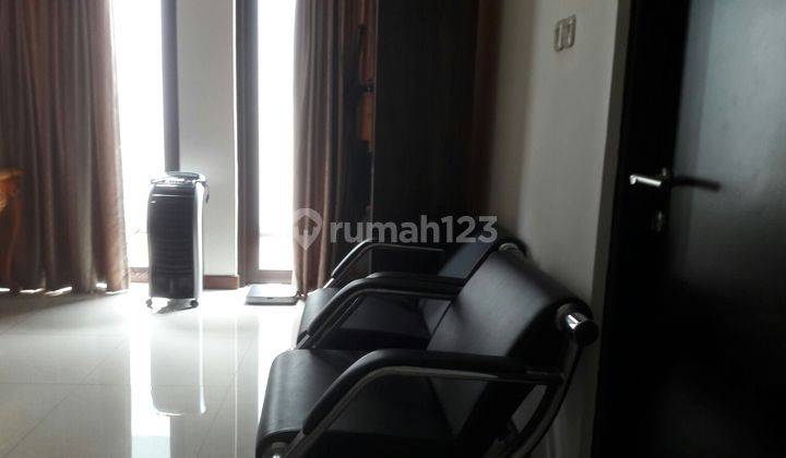 Dijual Rumah Mewah Cluster Asia Tropis Kota Harapan Indah 2