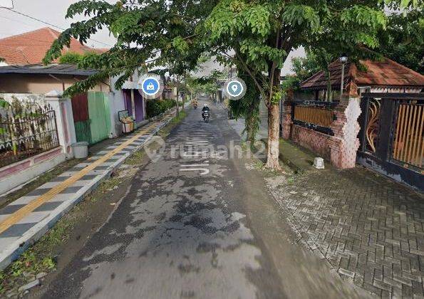 Rumah di Jl Raden Wijaya, JelaKombo, Jombang, Jawa timur SHM Bagus Hadap Utara 2