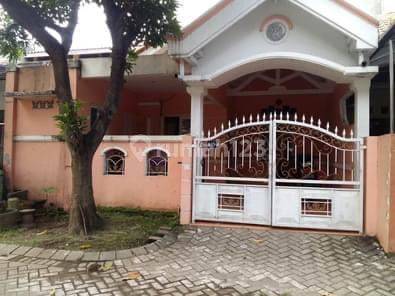 Rumah di Puri Surya Jaya Cluster Taman Paris, 
Gedangan, Sidoarjo SHM 2