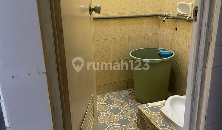 Kos, Dukuh Oakis, Near Campus, West Surabaya