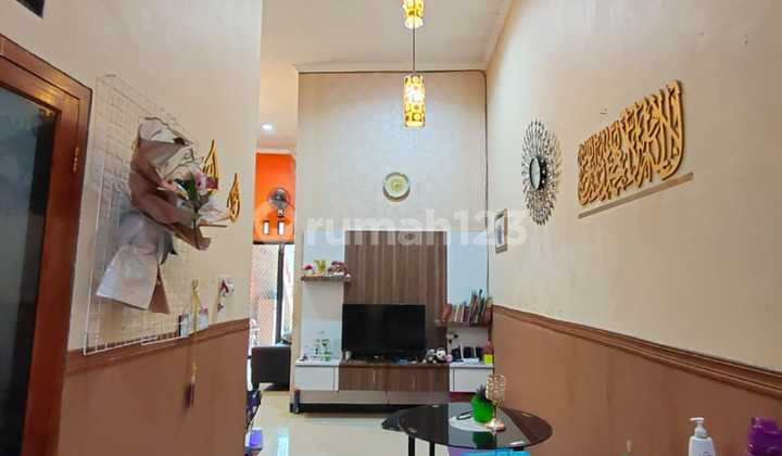 East Medokan Sawah, Rungkut, Surabaya 2