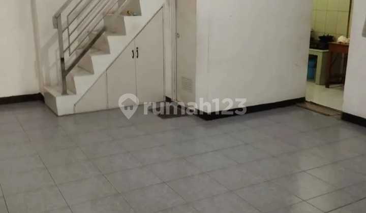 Jl Kalikepiting Jaya, Tambaksari, Surabaya Pusat 2