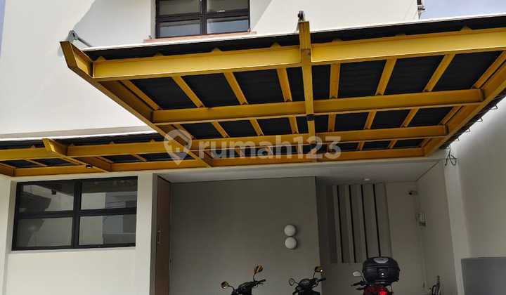 Rumah 2 Lantai, Kahuripan Nirwana, Sidoarjo Kota