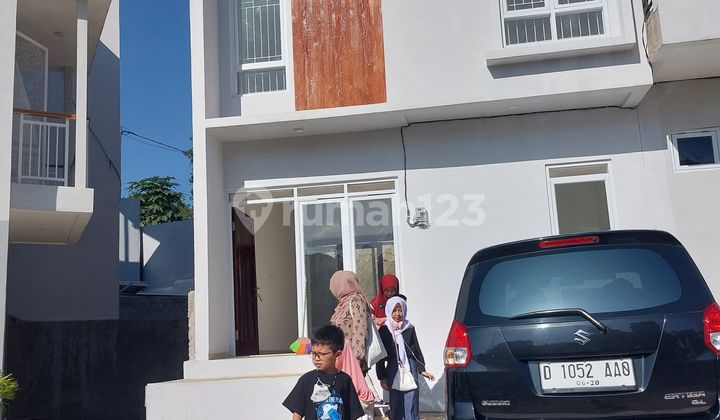 Dijual Rumah 2 Lantai Di Cluster Bojong Koneng Dkt Cikutra  1