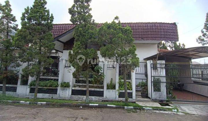 Rumah Luas Di Sanggar Kencana Soekarno Hatta Metro Bandung  1