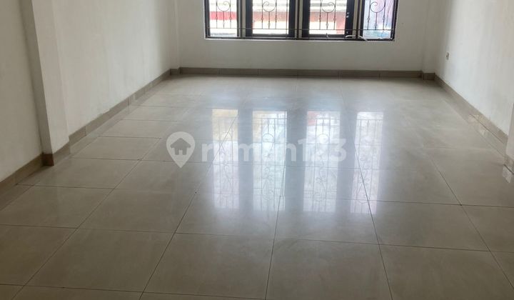 Flood-Free Shop House in Daan Mogot Baru Ready to Use 2