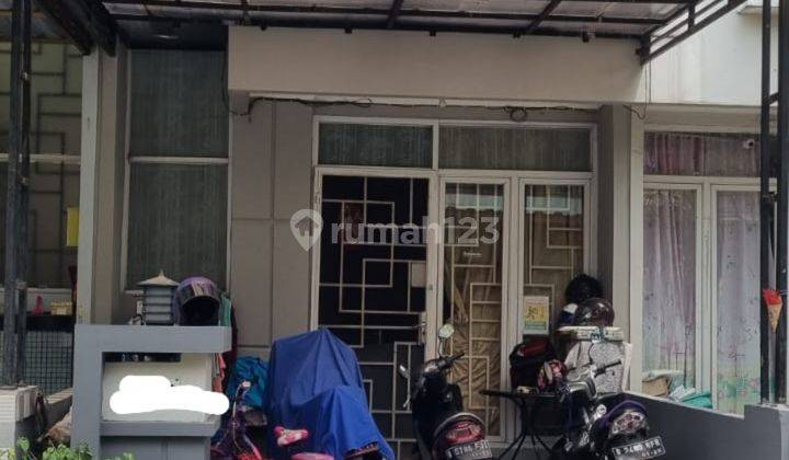 Rumah di Pasadena 2 Lantai SHM Bagus Hadap Selatan 1