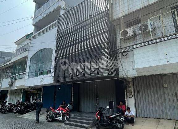 Di Jual Ruko di Dutamas 2 ½ lt SHM Bagus pinggir jalan  1