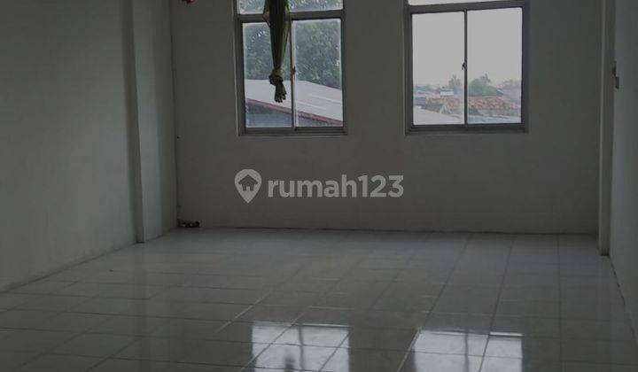 Di sewa Ruko kedoya raya 3 ½ lantai Bagus  1