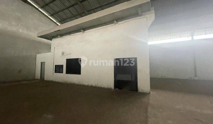 Di sewa Gudang cikupa luas 2100 m akses cont 40ft Bagus 2