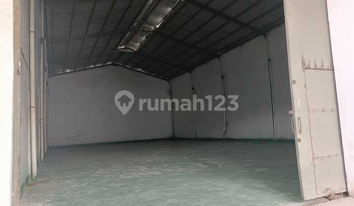 Di Sewa Gudang Pantai Indah Dadap Bagus Siap Pakai