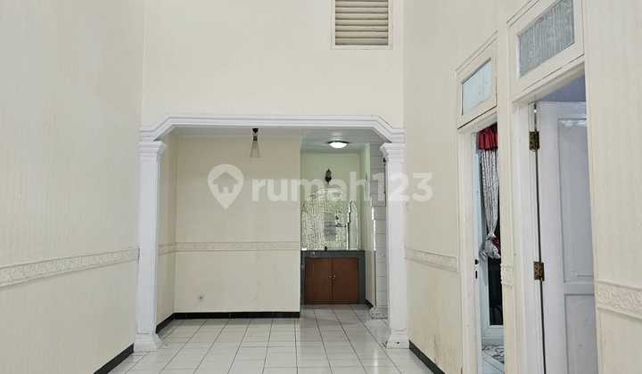 Rumah Bagus Di Citra Garden 5 Jakarta Barat  1