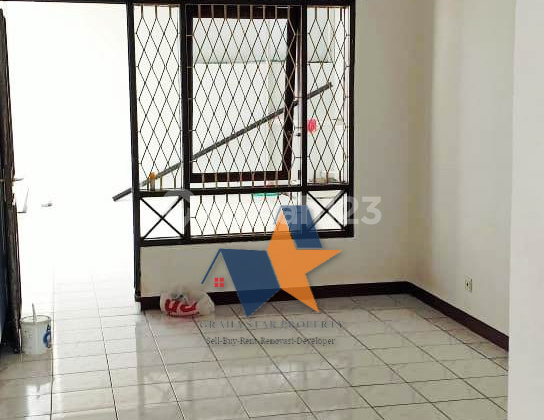 Dijual Rumah Luas & Strategis Siap Huni di Cluster Graha Raya, Tangerang 2