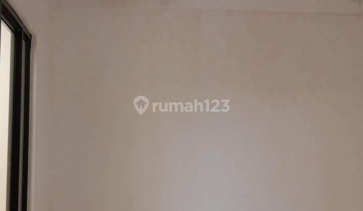 Rumah Minimalis Kamar 3+1 Di Graha Raya Bintaro Tangerang Selatan 2