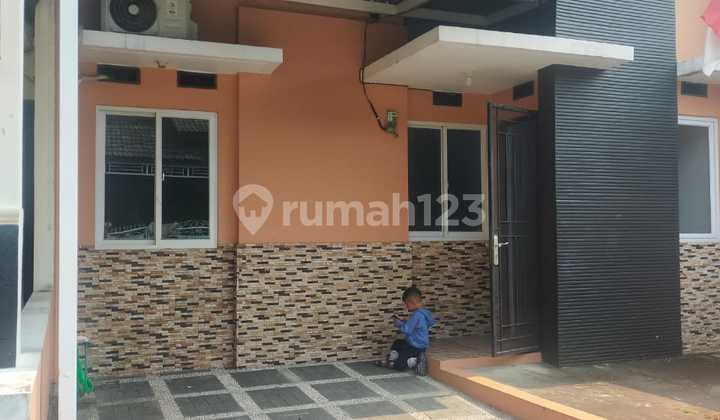 2-Bedroom House In Strategic Cluster Graha Raya 2-Bedroom House In Strategic Cluster Graha Raya