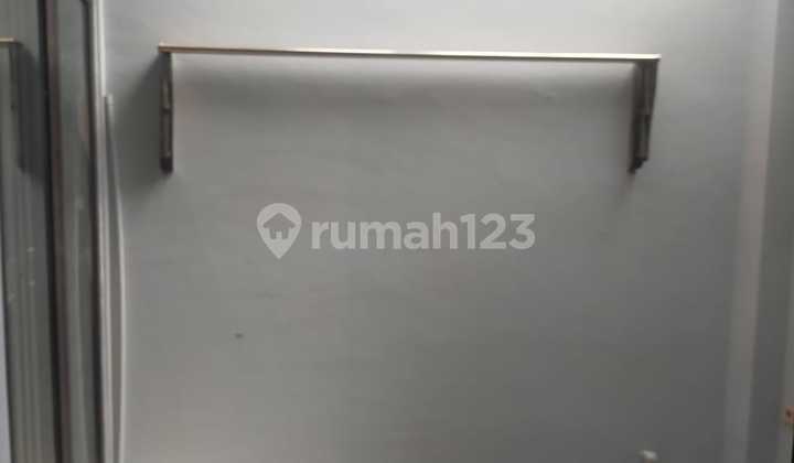 2-Bedroom House In Strategic Cluster Graha Raya 2-Bedroom House In Strategic Cluster Graha Raya