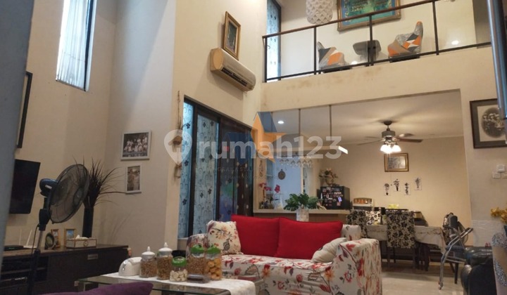 Dijual Rumah Cantik 2Lantai di Graha Raya Bintaro - Selangkah ke Tol Parigi Bintaro Turun Harga!! 2