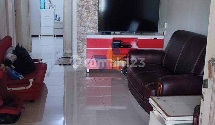 Dijual Rumah Siap Huni Butuh Cepat 2 Lantai di Graha Raya Bintaro