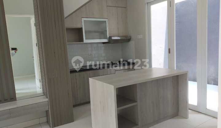 Dijual Rumah Cantik Murah 2Lt di Cluster Graha Raya
