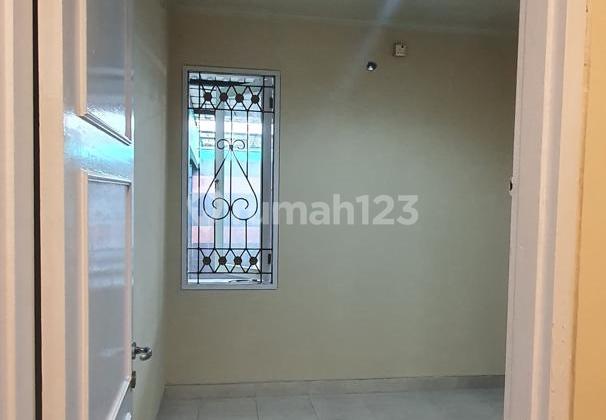 For Sale Ready-to-Occupy House in Premium Cluster Graha Raya Bintaro* 2