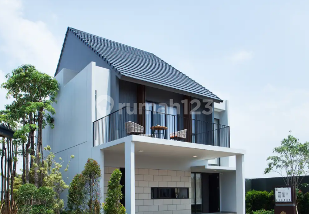 Rumah Siap Huni Luas 7x12 ada Attic di Wisteria, Cakung Jakarta Timur