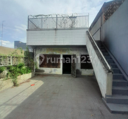 For Lease: Lautze Shop House, Suitable for Business in Pasar Baru, Sawah Besar, Central Jakarta