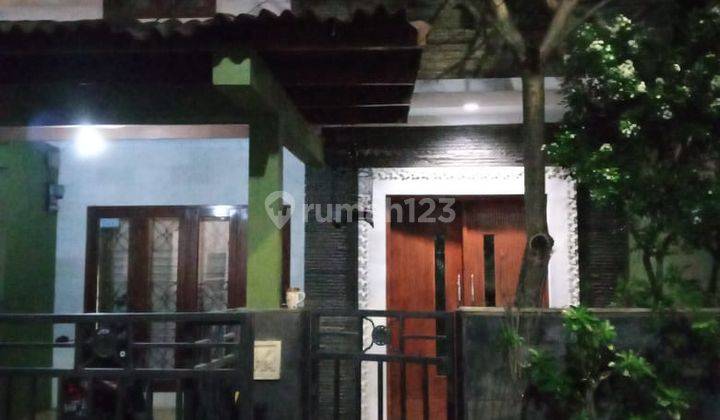 Dijual Rumah 2.5 Lantai di Islamic Village Jalan Arafah Iii Luas 72 M2 Tangerang Selatan 1