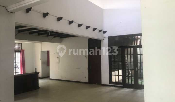 Dijual Rumah SHM Luas 285 Meter di Petojo, Jakarta Pusat 2