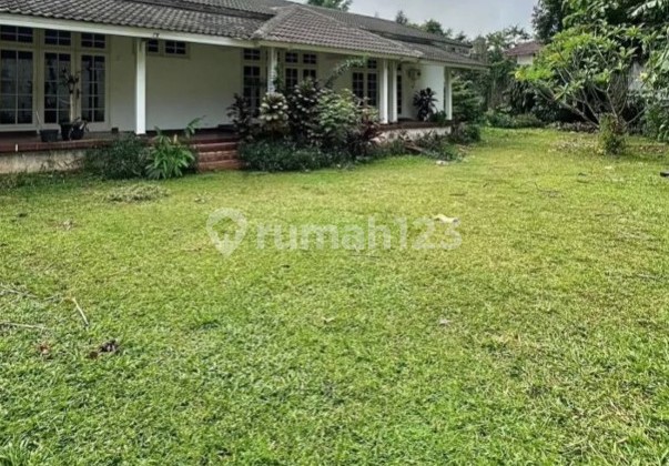 Rumah Mewah di Segitiga Emas Jakarta, Jakarta Selatan Rumah Mewah di Segitiga Emas Jakarta, Jakarta Selatan