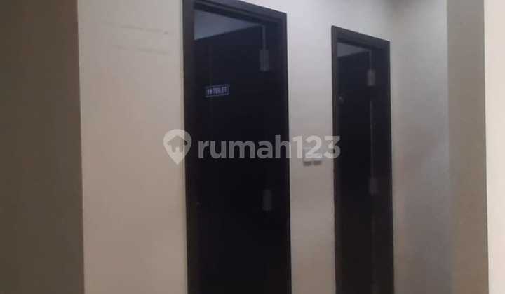 Disewakan/Dijual Kantor 2 Lantai di Wolter Monginsidi, Kebayoran Jakarta Selatan 2