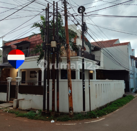 Dijual Rumah Hook di Kavling Dki , Duren Sawit Jakarta Timur