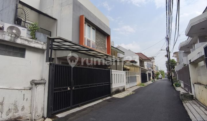 Nice Furnished Freehold House in Cideng, Central Jakarta