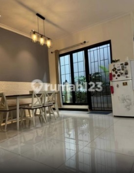 Dijual Cepat Cluster Aralia Rumah siap Huni 2 Lantai diharapan Indah Bekasi 2