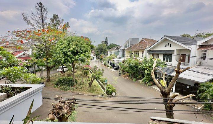 Rumah Besar 2 Lantai di Jual di Perumahan Bintaro Tangerang  2