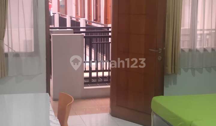 For Sale: 29-Room Boarding House in Kelapa Dua, Tangerang For Sale: 29-Room Boarding House in Kelapa Dua, Tangerang