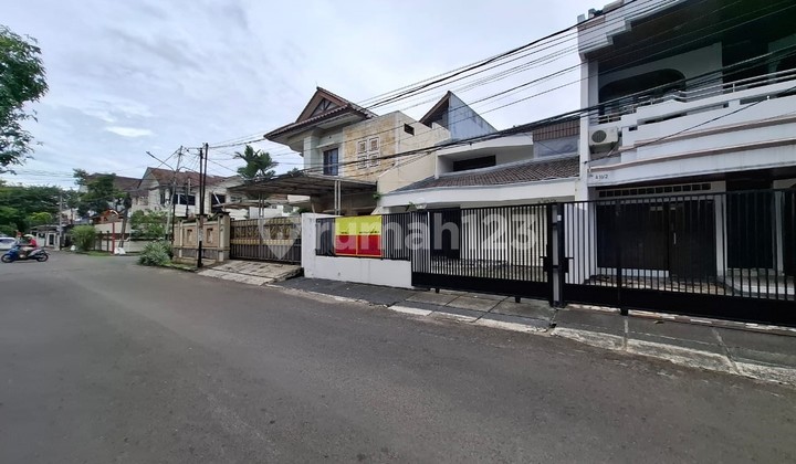Rumah Bagus 2 Lantai Kembangan, Jakarta Barat