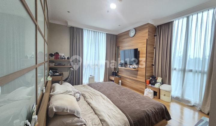 Di Jual Apartemen Residence 8 Full Furnished Di Jual Apartemen Residence 8 Full Furnished