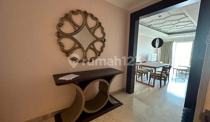 Di sewakan apartemen senayan Residence full furnished  1