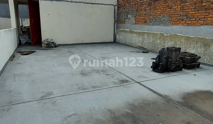 Affordable Shophouses Below Market Price in Simprug and Permata Hijau Areas 2