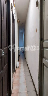 Kos Kosan Strategis Di Lewati Kendaraan Umum Daerah Tanjung Duren Jakarta Barat